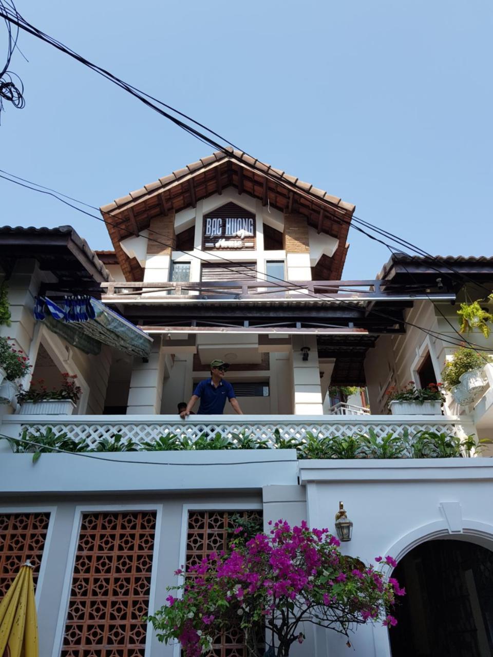 Апартаменты Bac Huong House Туихоа Экстерьер фото